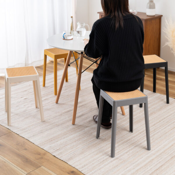 4カラー揃えてもかわいいかごめ編み調のスタッキングスツール